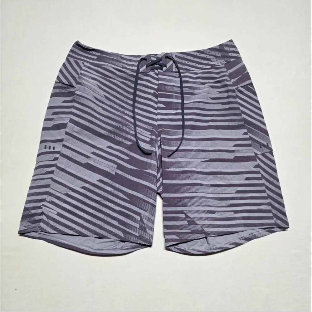 Lululemon Channel Cross Short 33 Men Lt-Plum Striped Swim Board Shorts LM7B07S